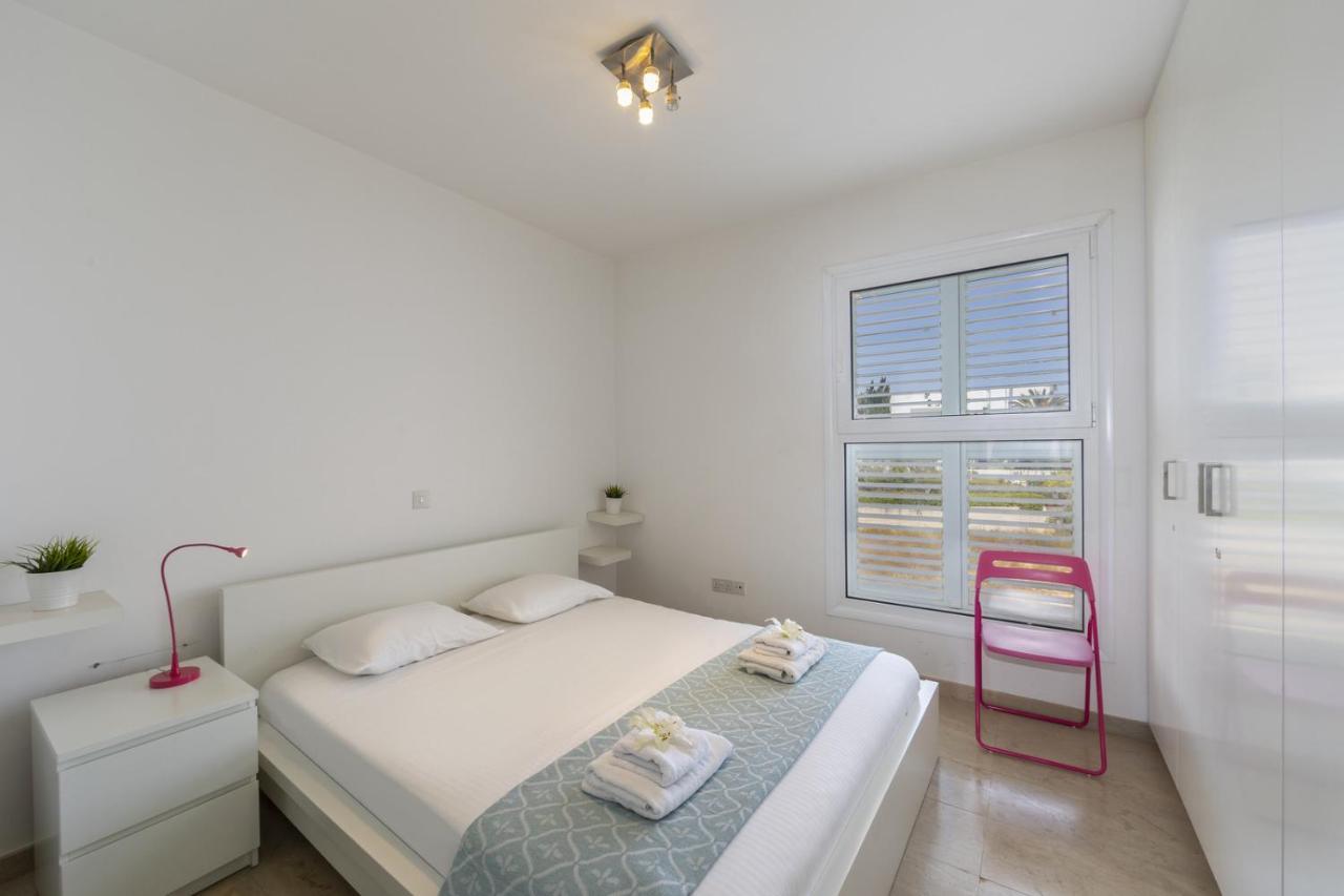 Protaras Villa Kalena Seafront Extérieur photo